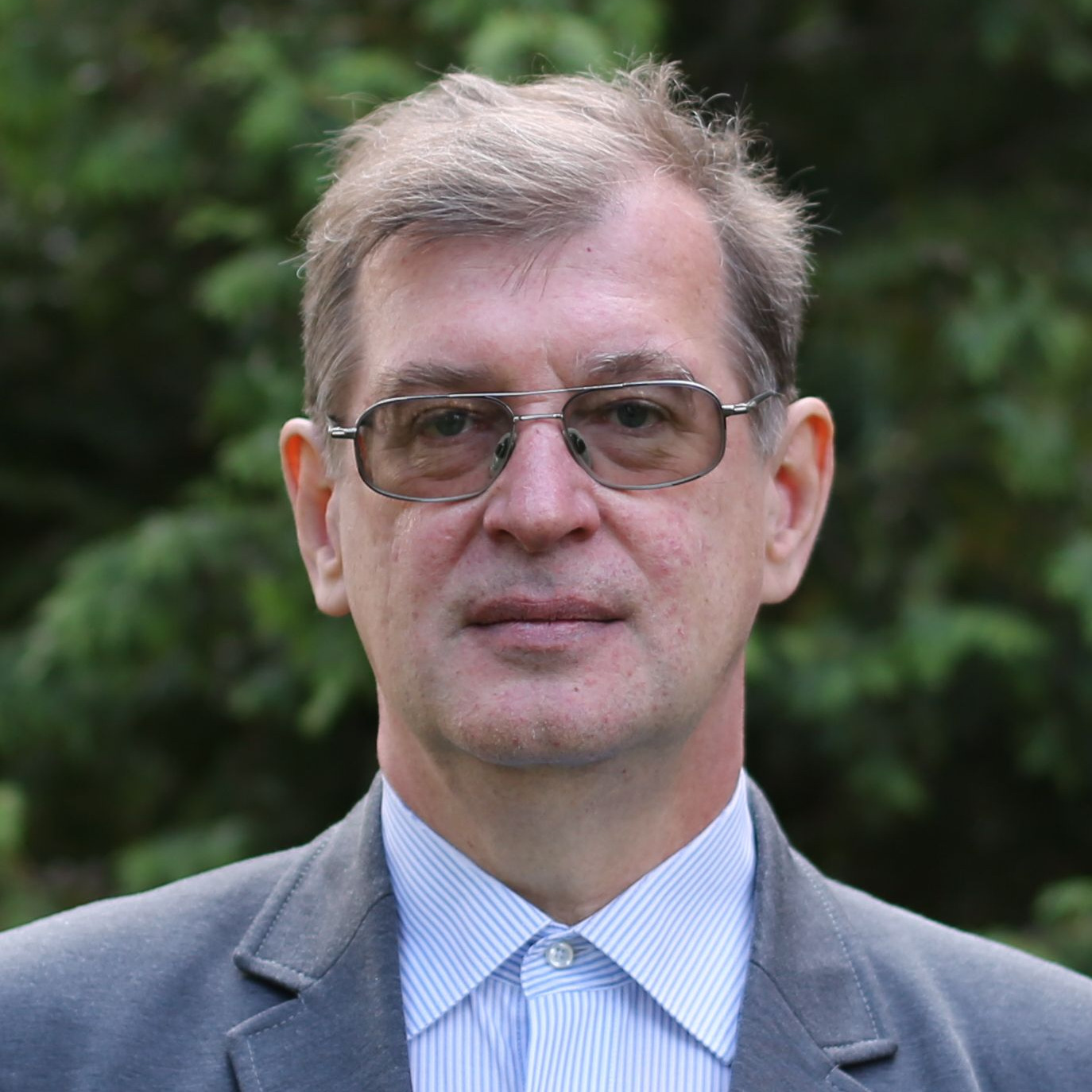 Prof. Dr. Victor  A.  Eremeyev